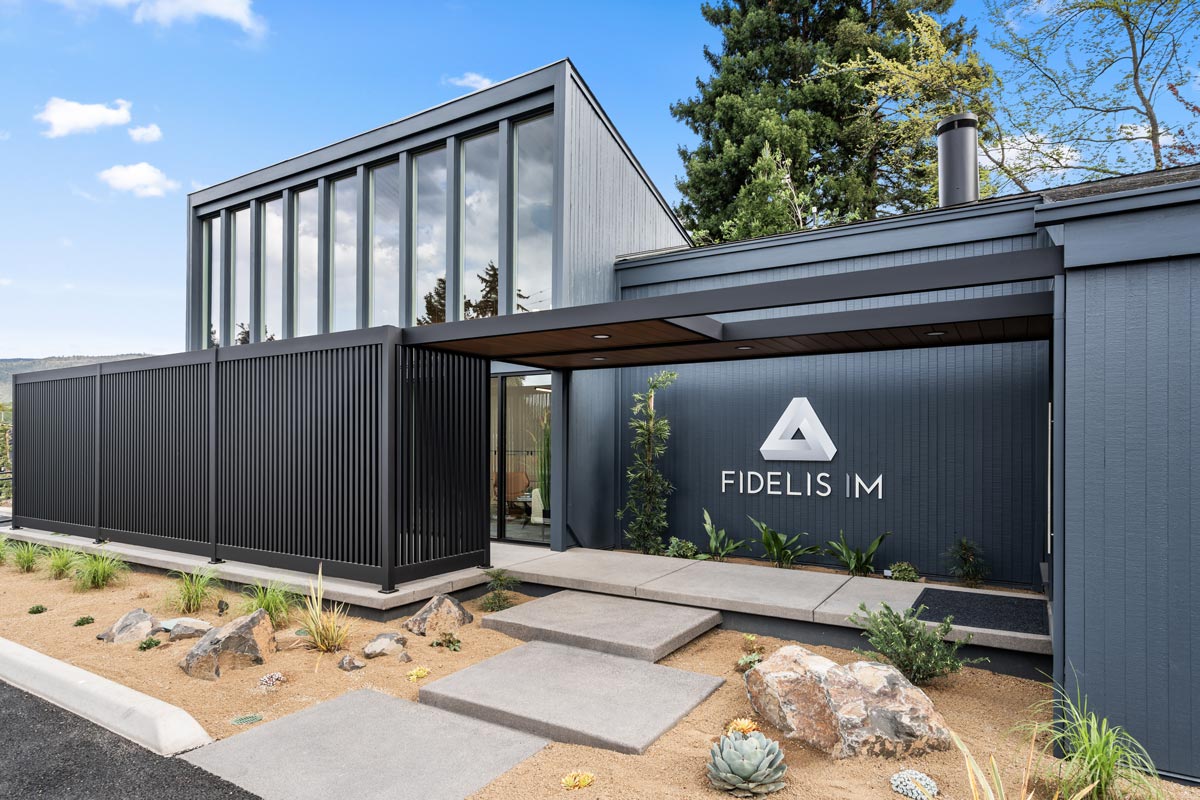 FIDELIS iM investment management and retirement planning offices in Medford, Oregon